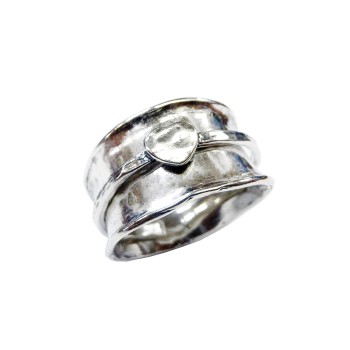 Rings: R02709